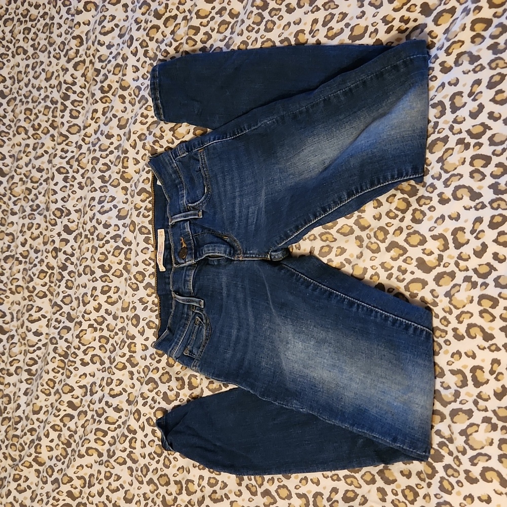 Levis 710 jeans